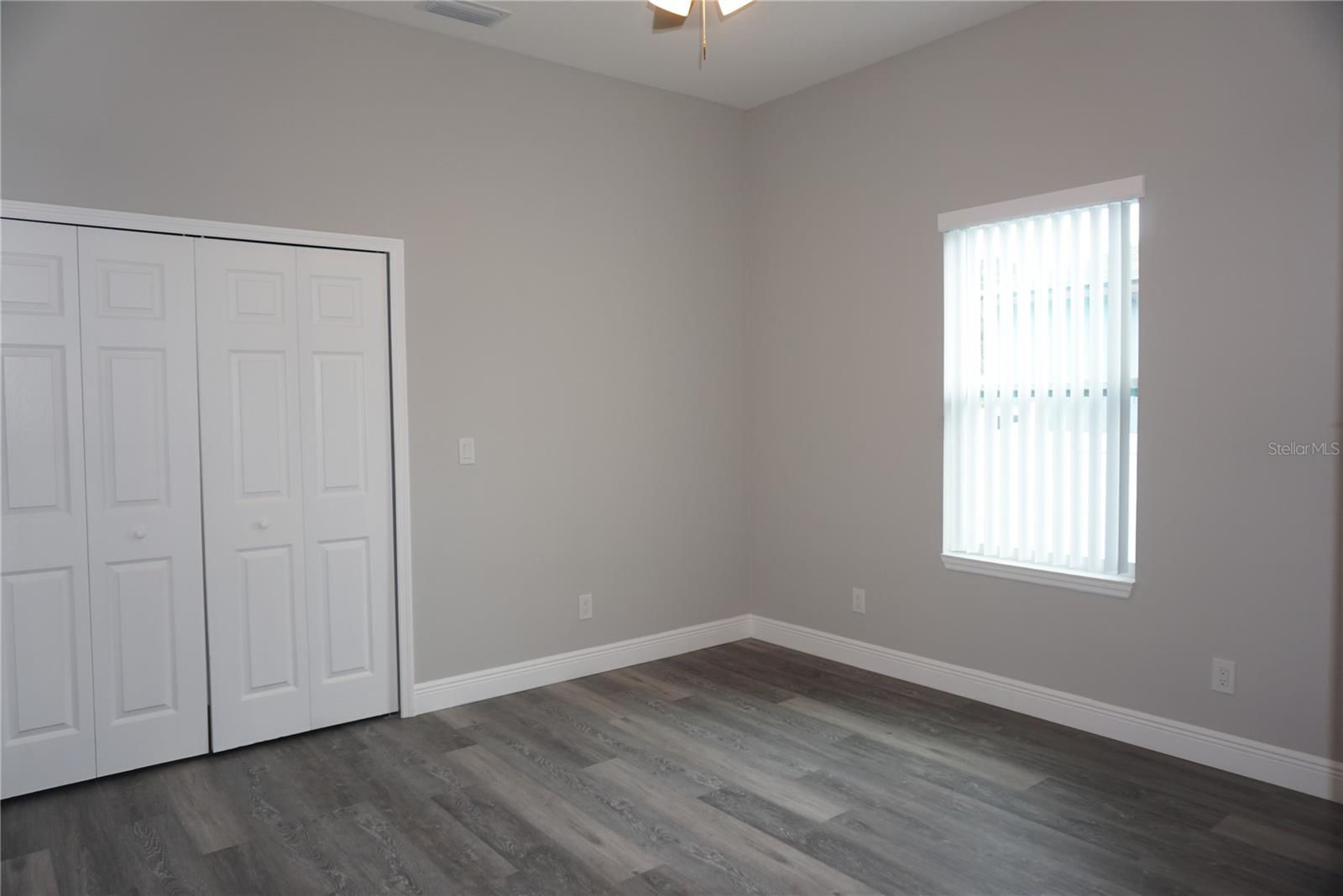 12572 Tree St Property Photo 14