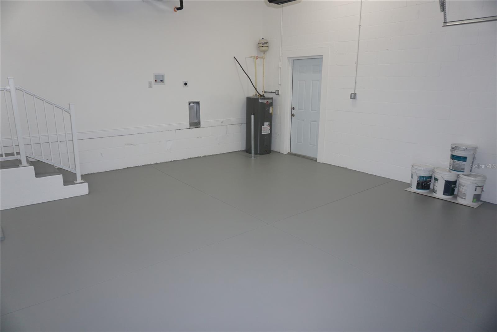 12572 Tree St Property Photo 18