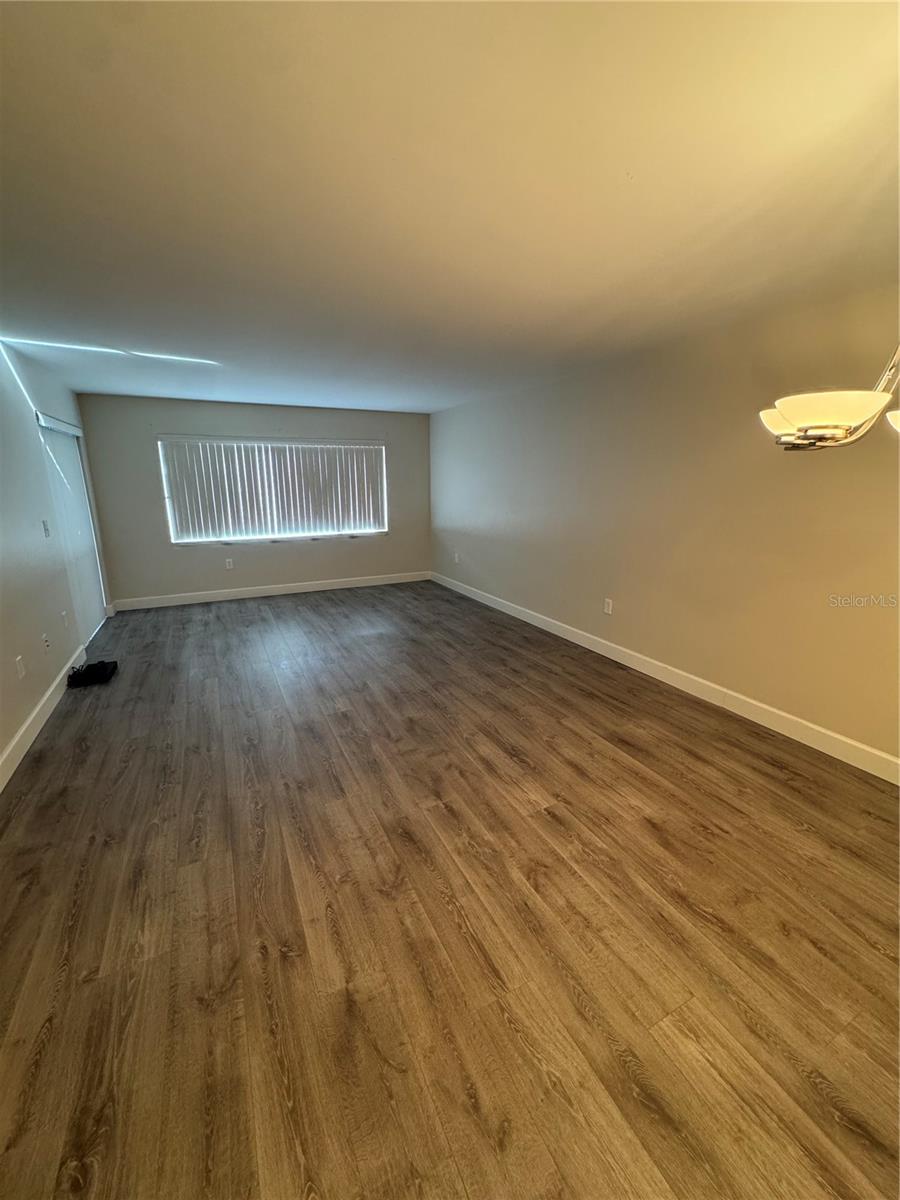 2593 Countryside Blvd #7211 Property Photo 4