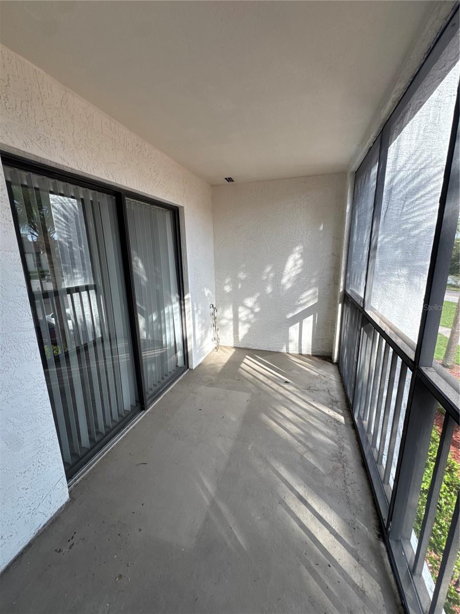 2593 Countryside Blvd #7211 Property Photo 15