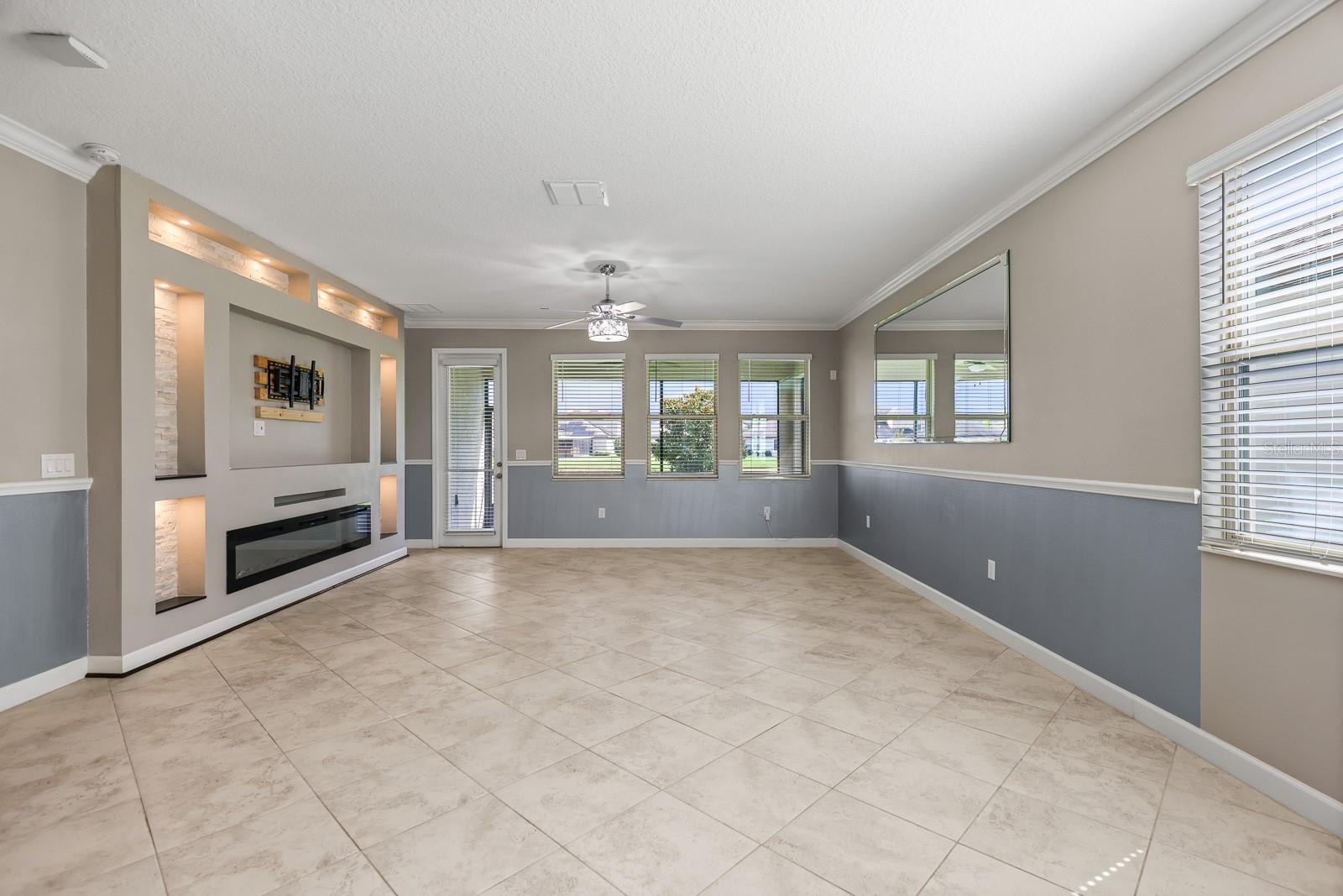 9650 Ivory Dr Property Photo 10