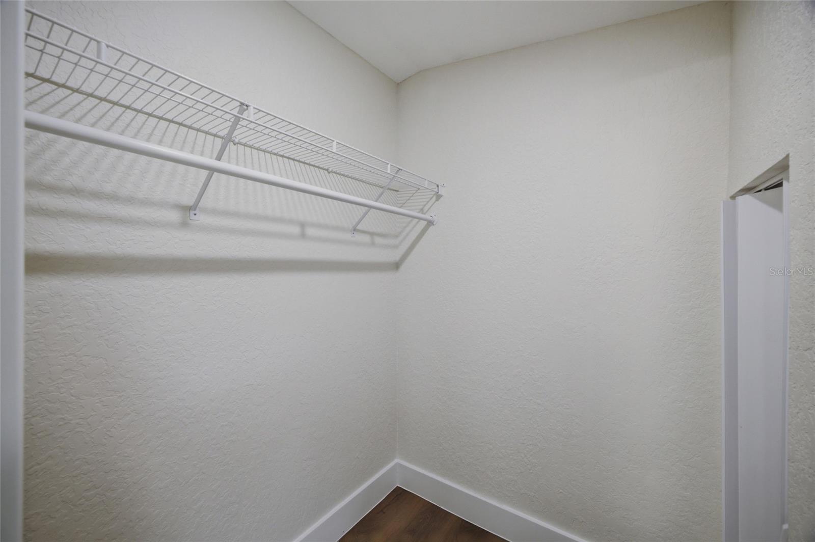 11602 Lewis Ave Property Photo 14