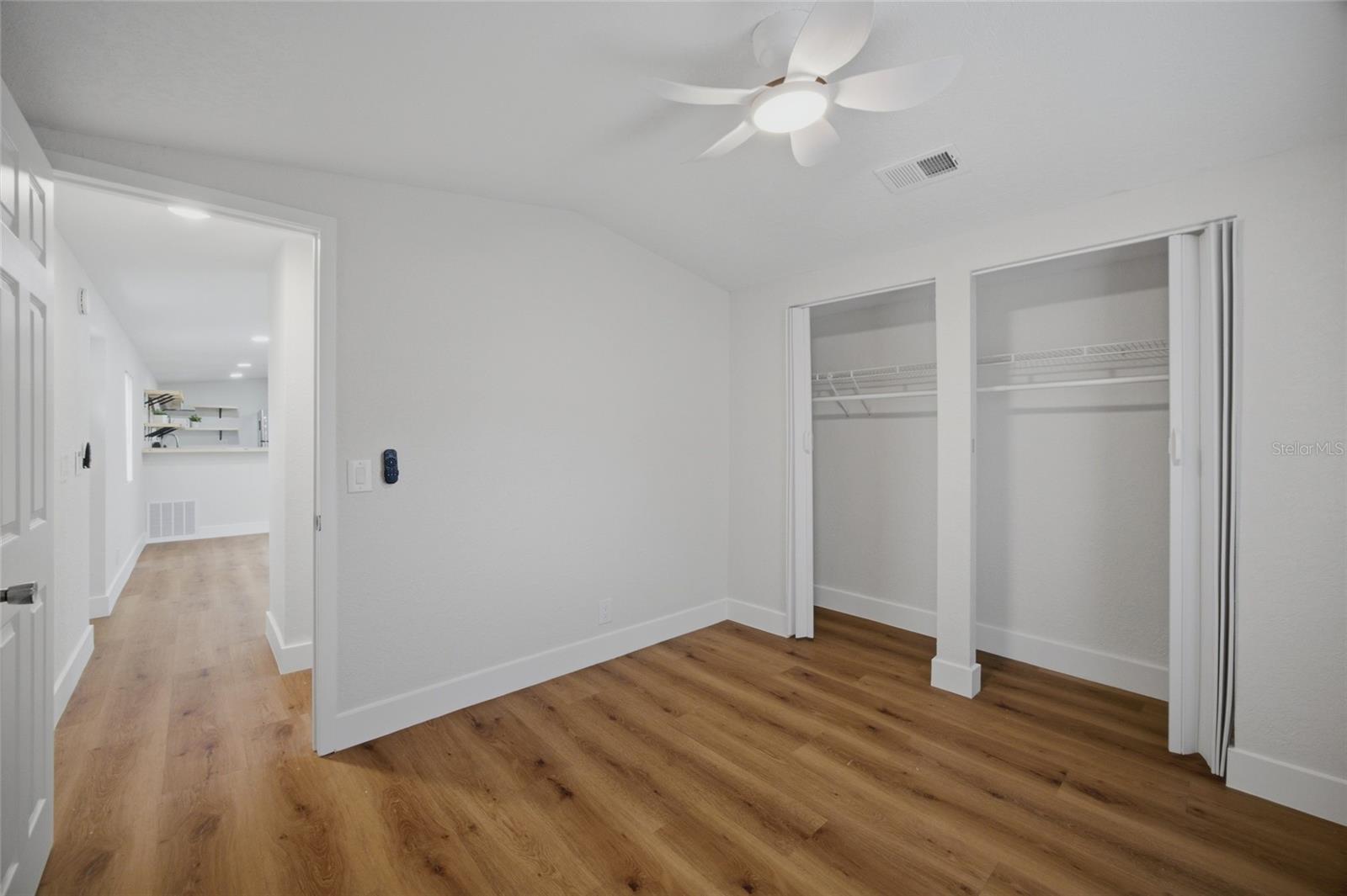 11602 Lewis Ave Property Photo 16