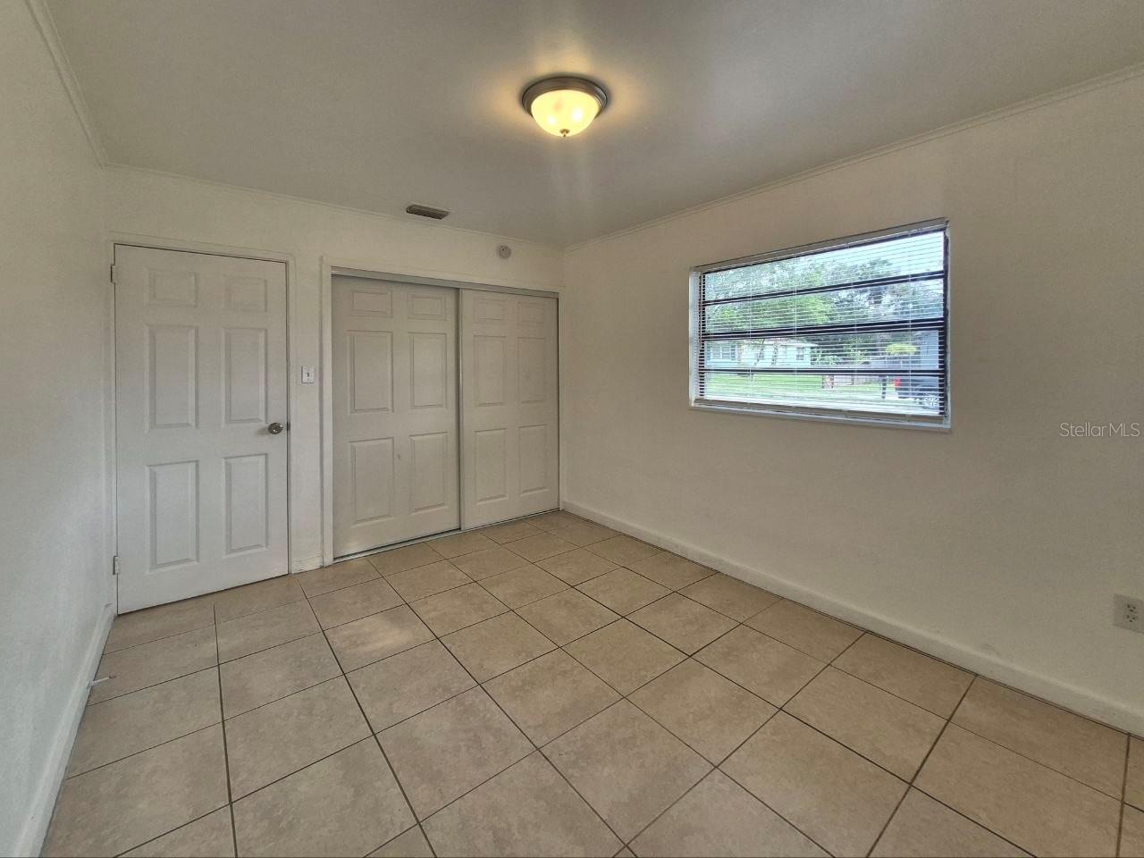 1726 W Chestnut St #b Property Photo 12