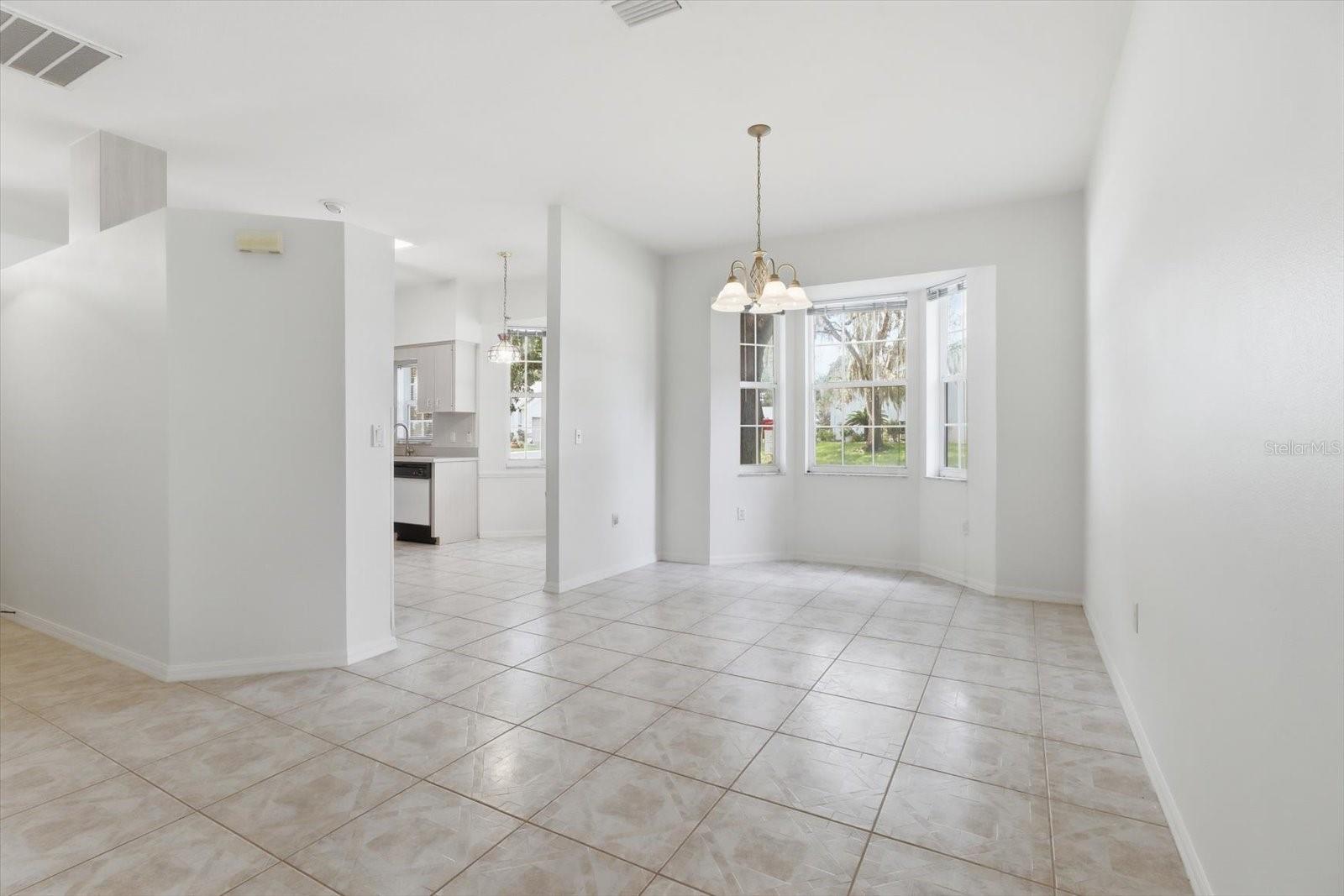 3540 S Belgrave Dr Property Photo 4