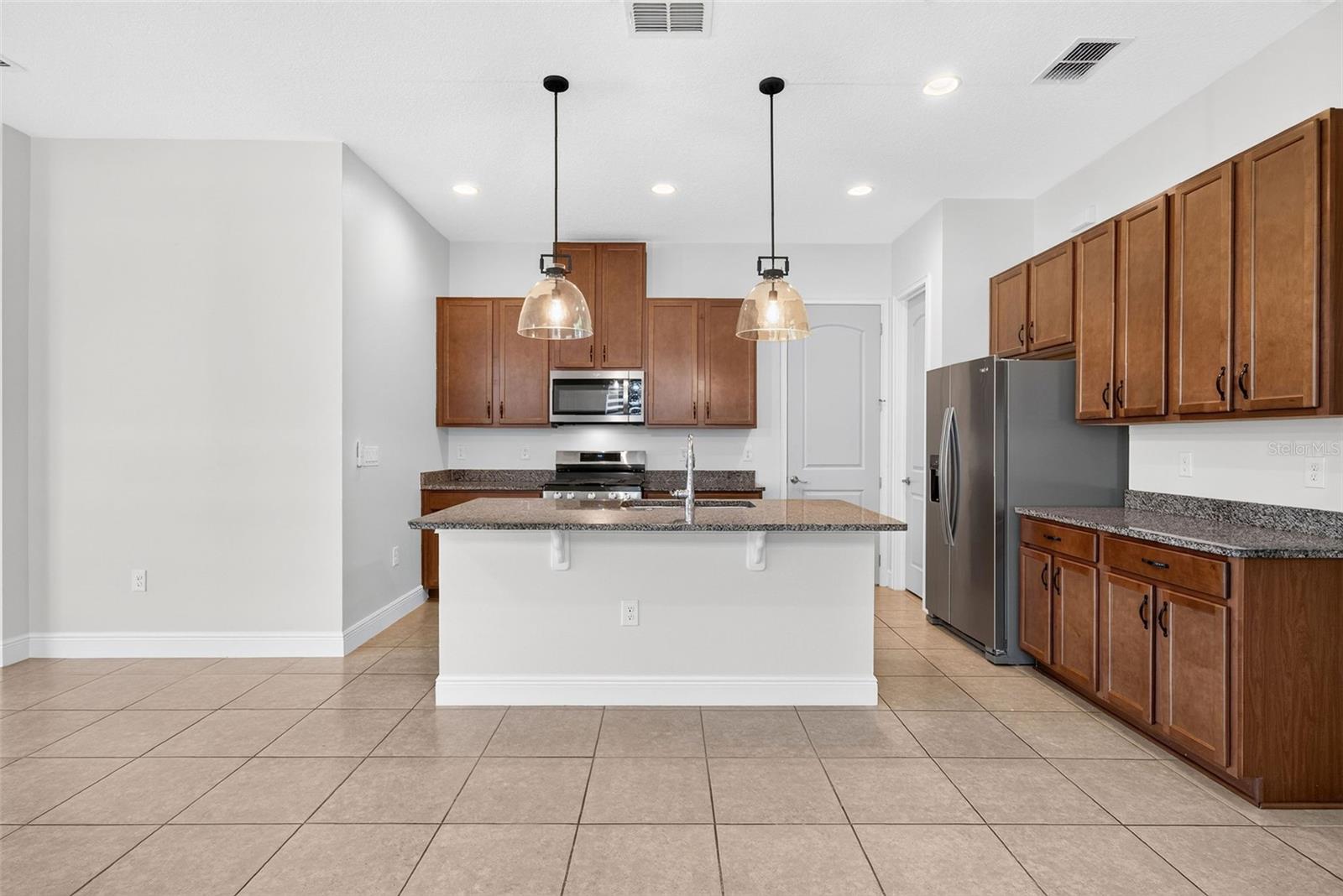 2286 Datura Loop Property Photo 5