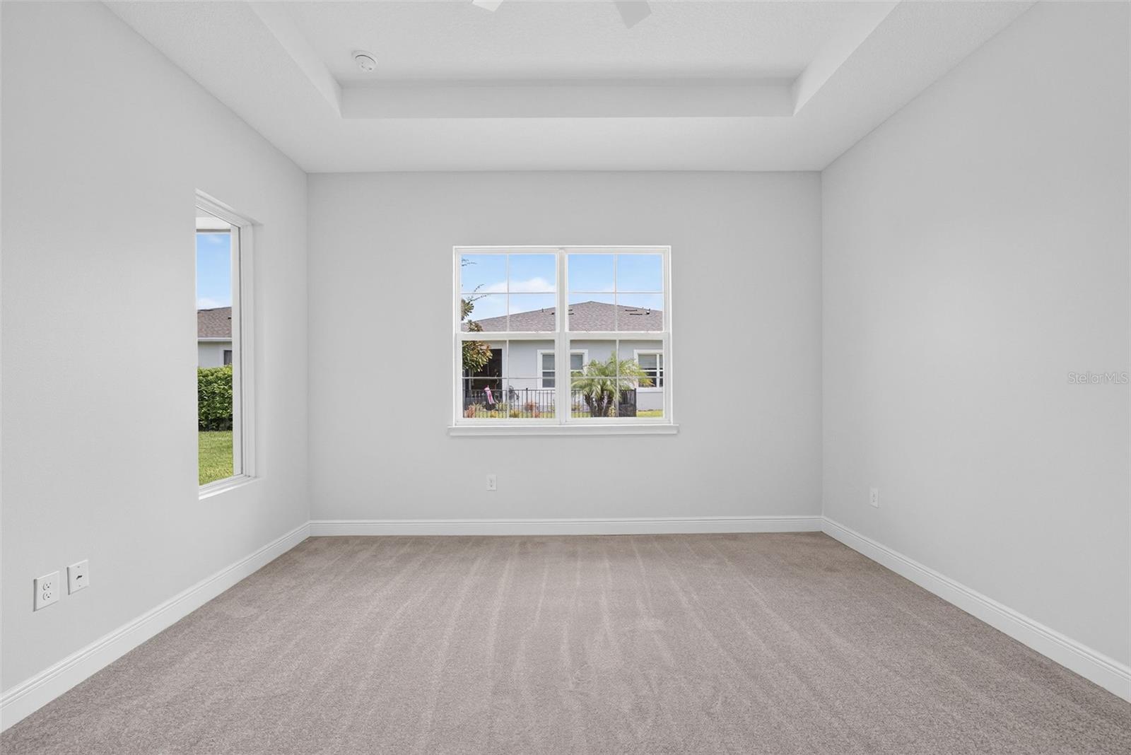 2286 Datura Loop Property Photo 7