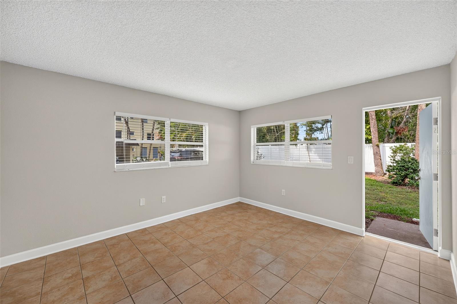 4780 Cove Circle St #103 Property Photo 20