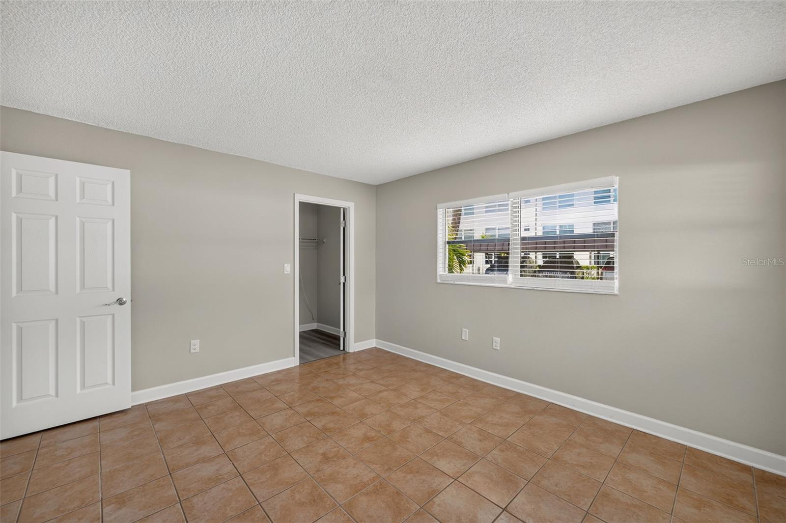 4780 Cove Circle St #103 Property Photo 24