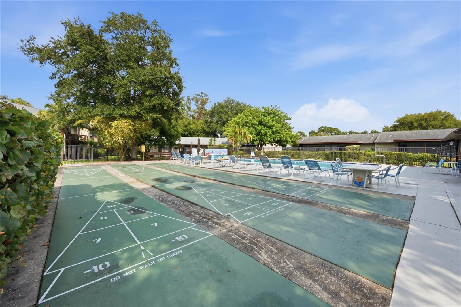 4215 E Bay Dr #405 Property Photo 22
