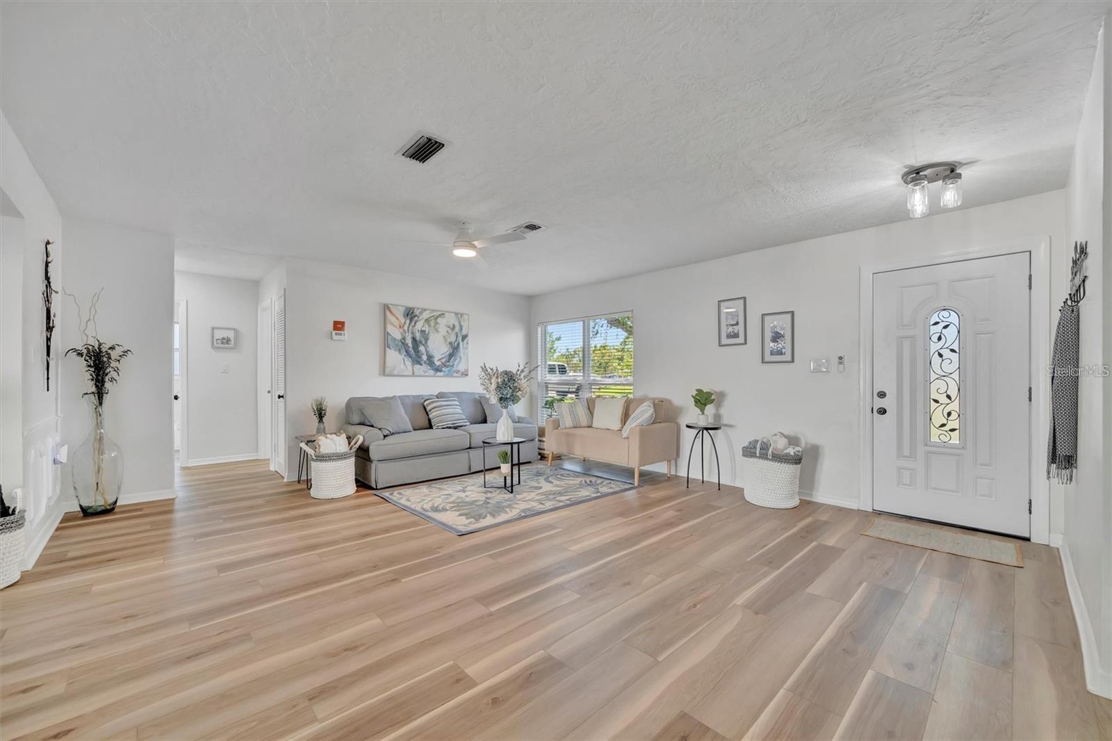 6209 Flamingo Dr Property Photo 5