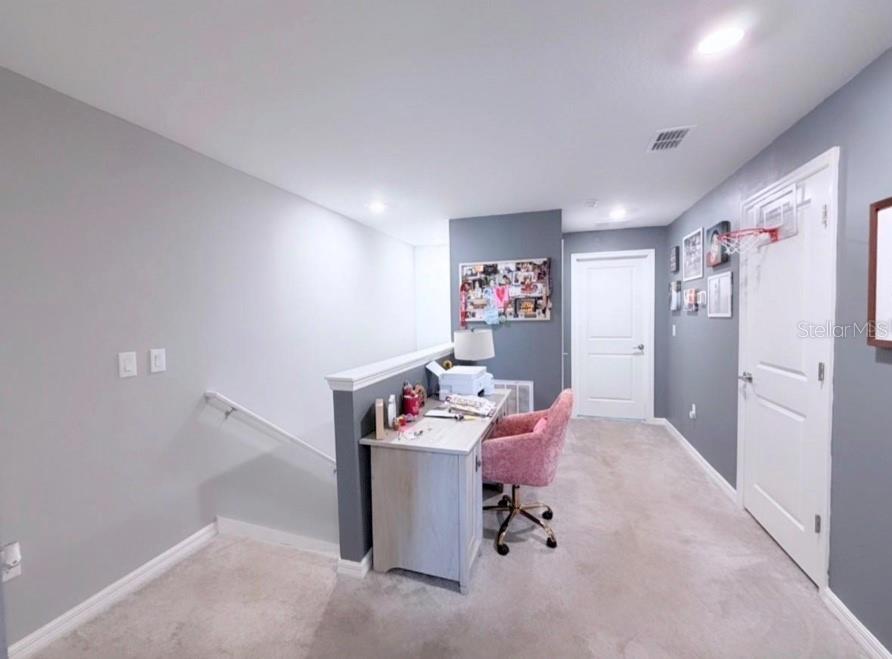 6047 Acara Ln Property Photo 5