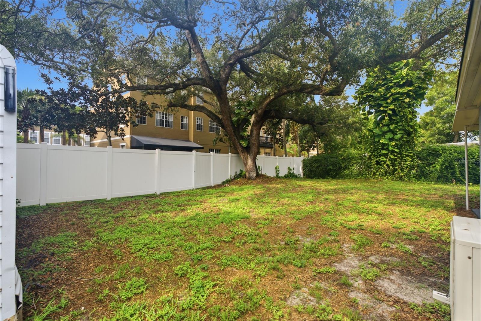 2918 W Ellis Dr Property Photo 26