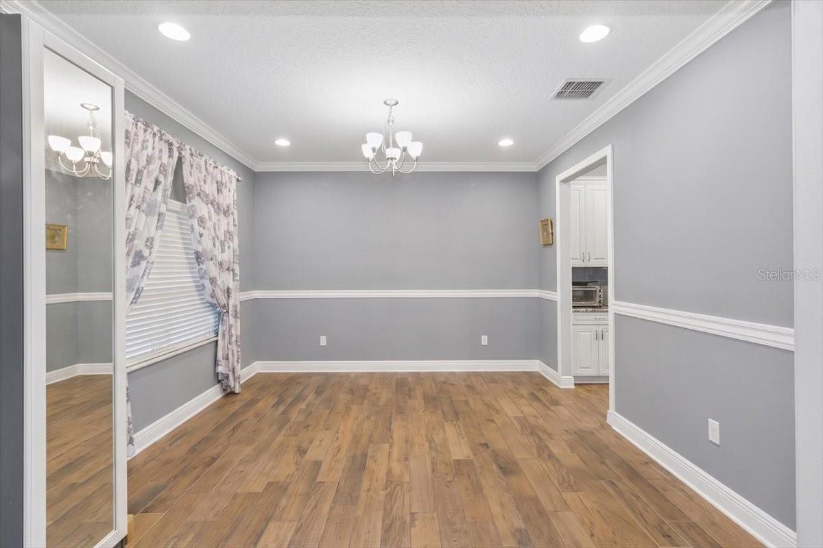 19129 Long Lake Ranch Blvd Property Photo 8