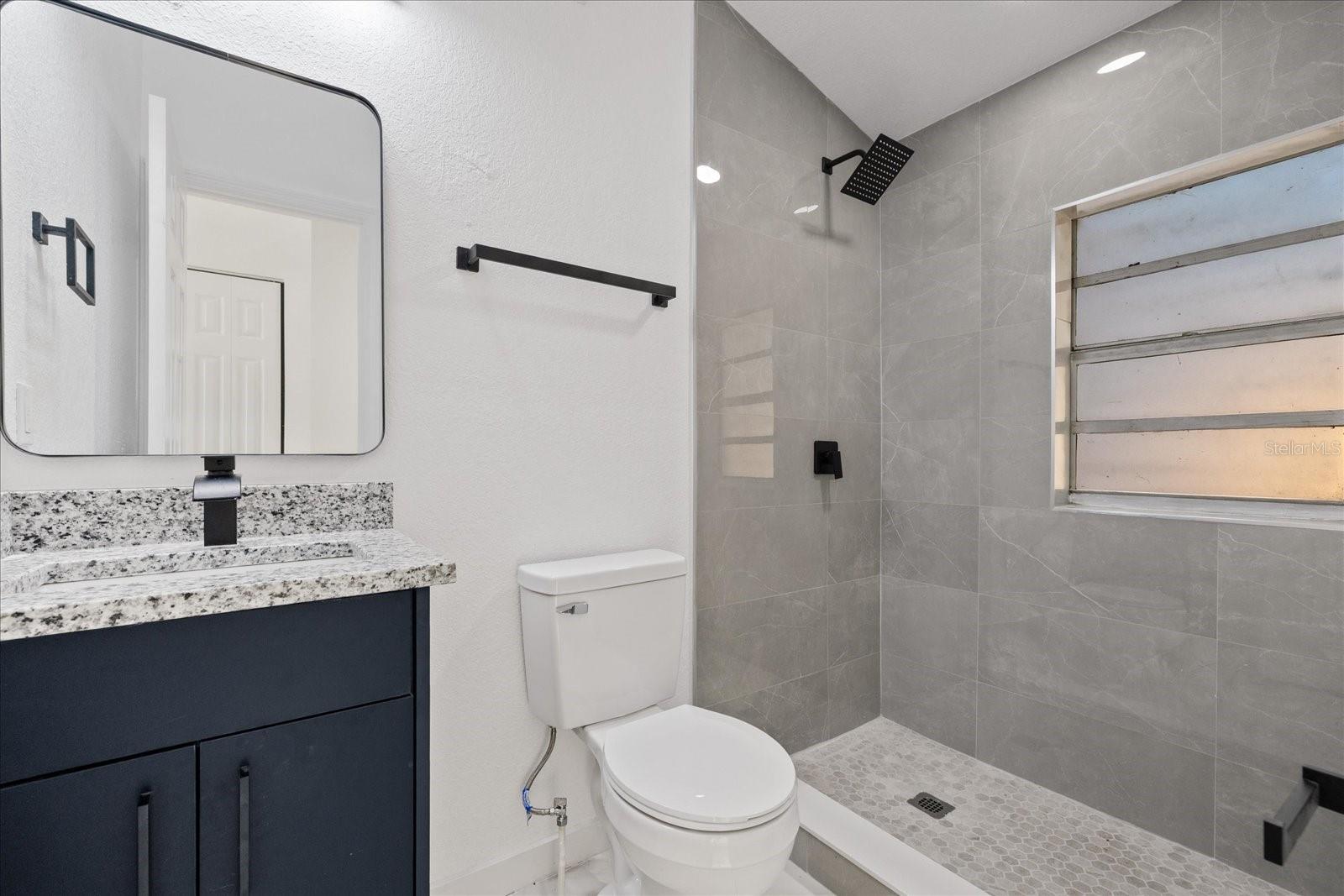 8711 N River Forest Cir Property Photo 30