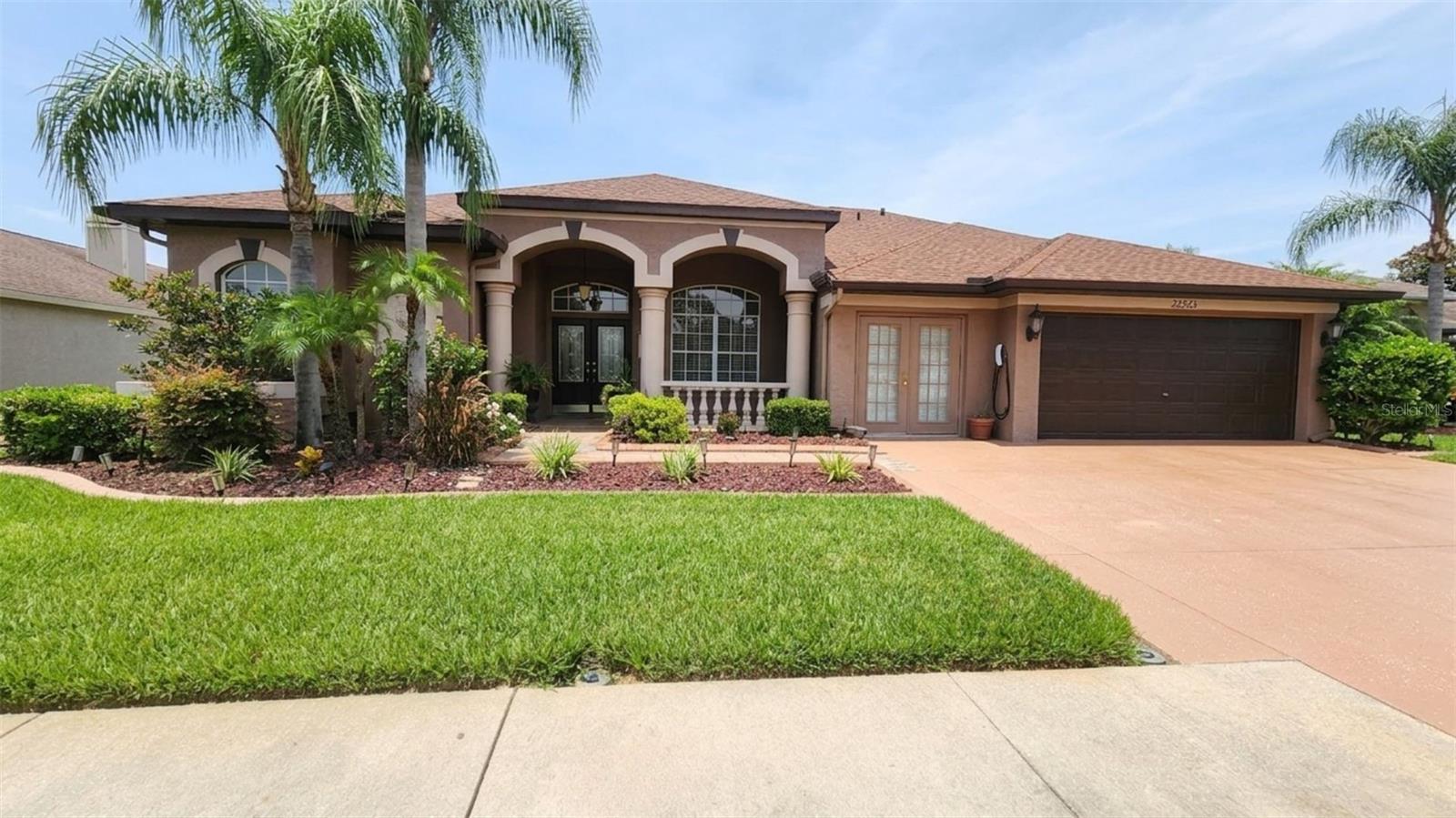 22523 Willow Lakes Dr Property Photo 1
