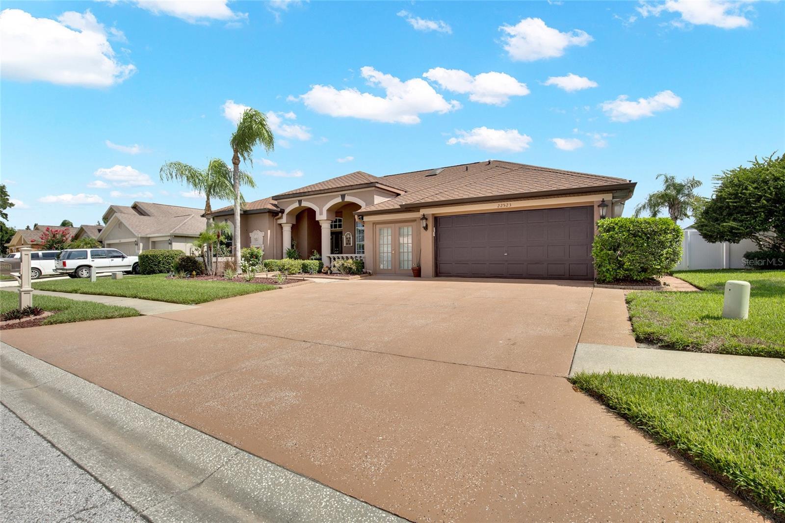 22523 Willow Lakes Dr Property Photo 2