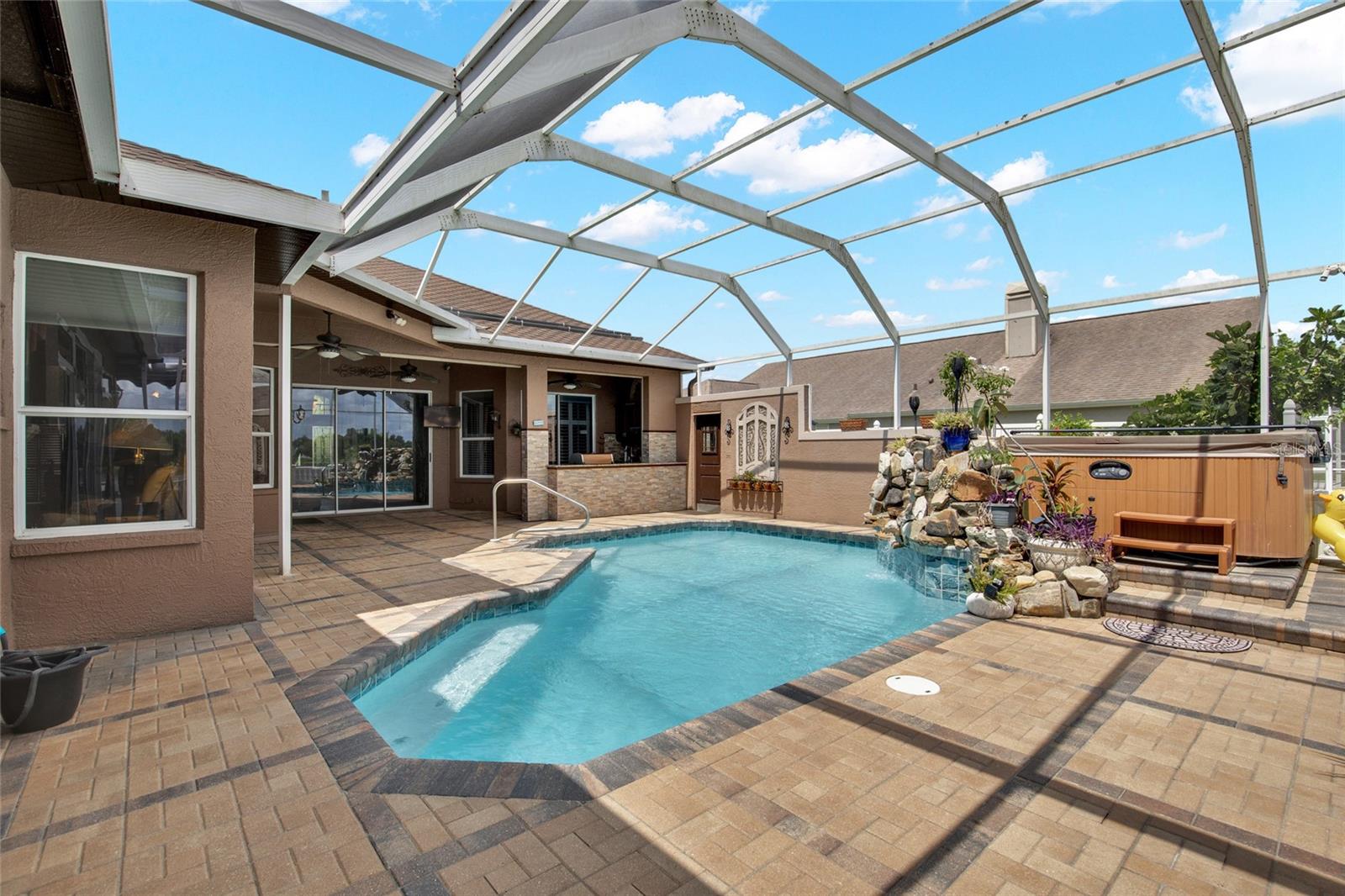 22523 Willow Lakes Dr Property Photo 11