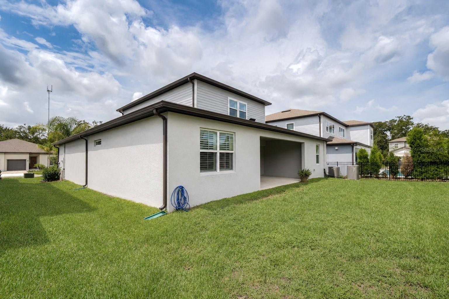 13857 Sharp Hawk Dr Property Photo 2