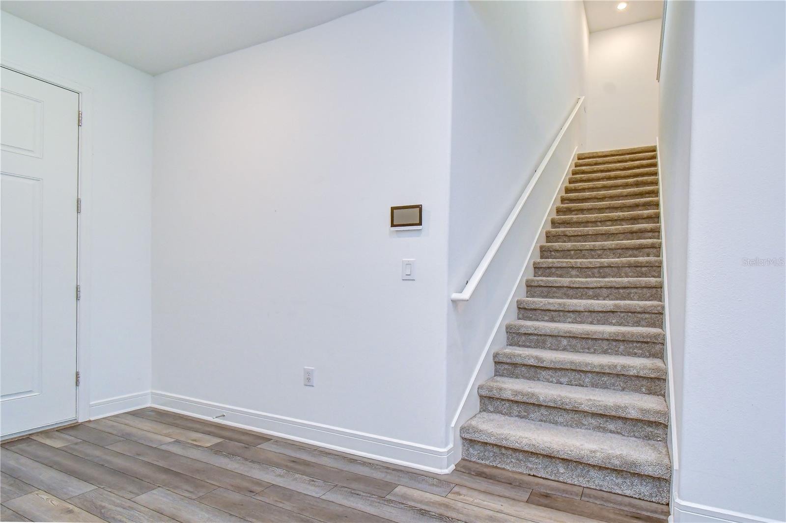 13857 Sharp Hawk Dr Property Photo 24