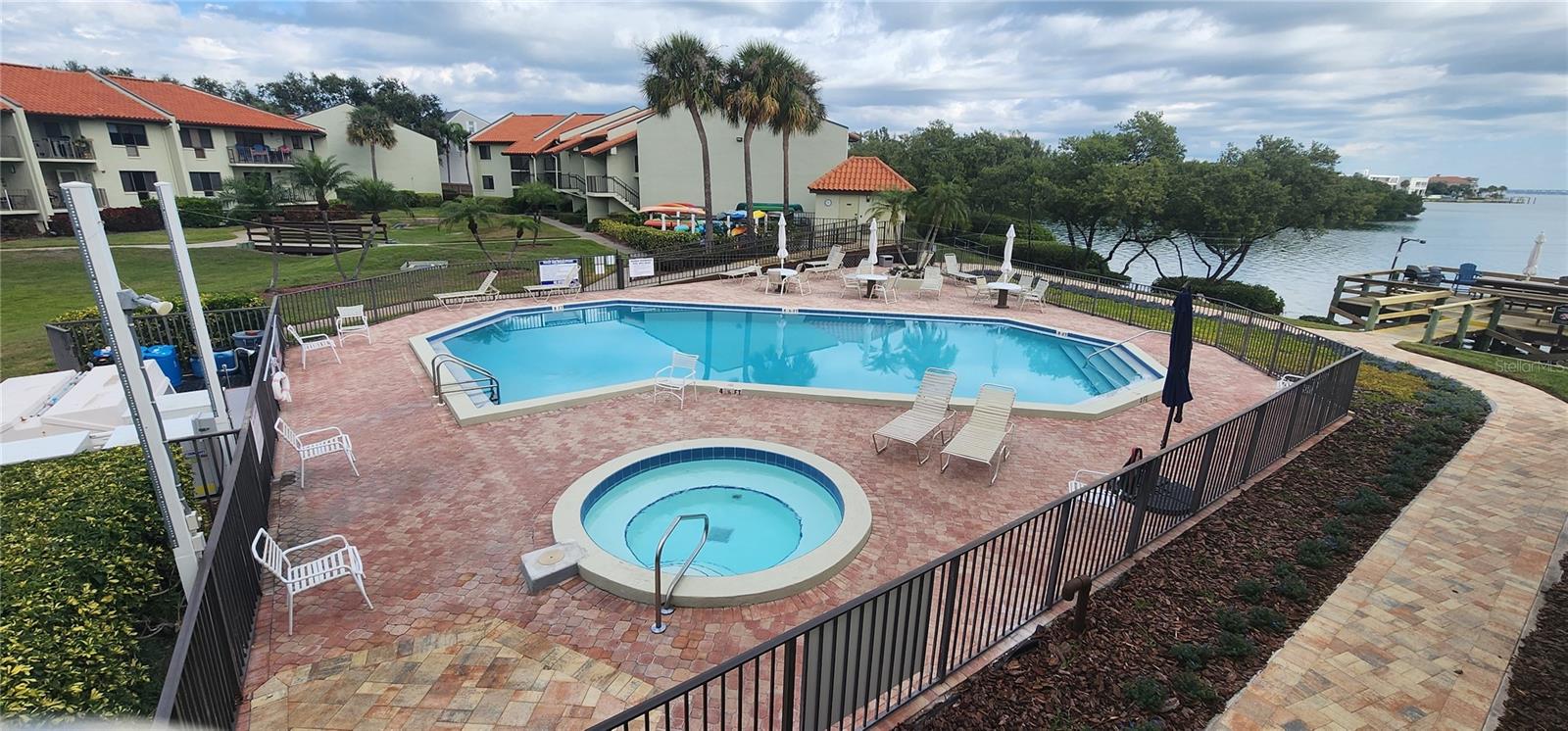 1515 Pinellas Bayway S #17 Property Photo 35