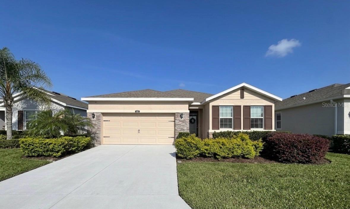 1127 Pipestone Pl Property Photo 1
