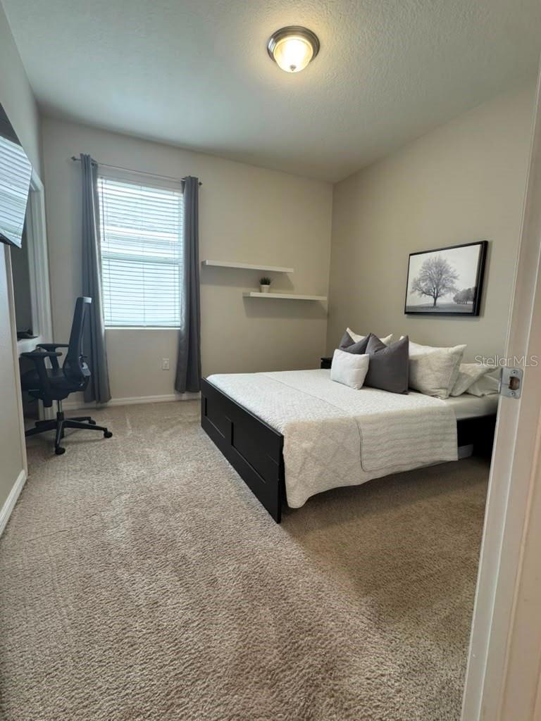 1127 Pipestone Pl Property Photo 17