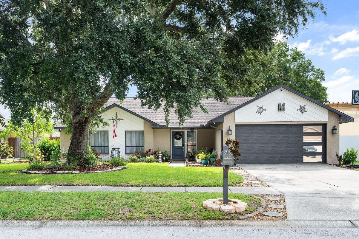 15747 Scrimshaw Dr Property Photo 1