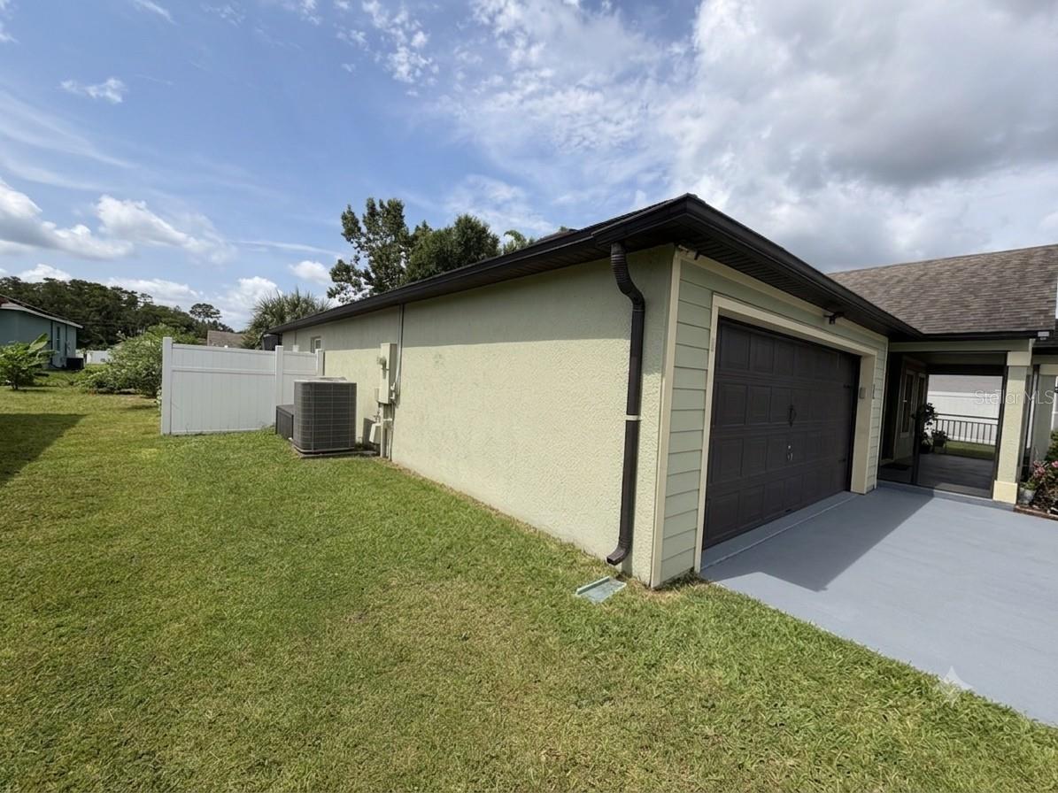 426 Bar Ct Property Photo 7