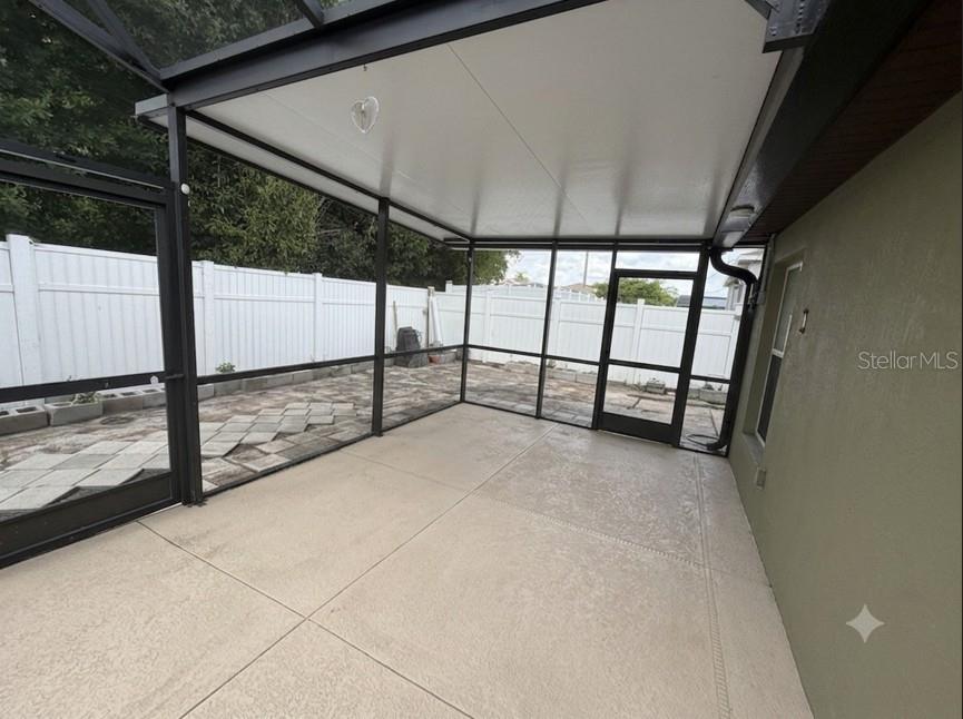 426 Bar Ct Property Photo 23