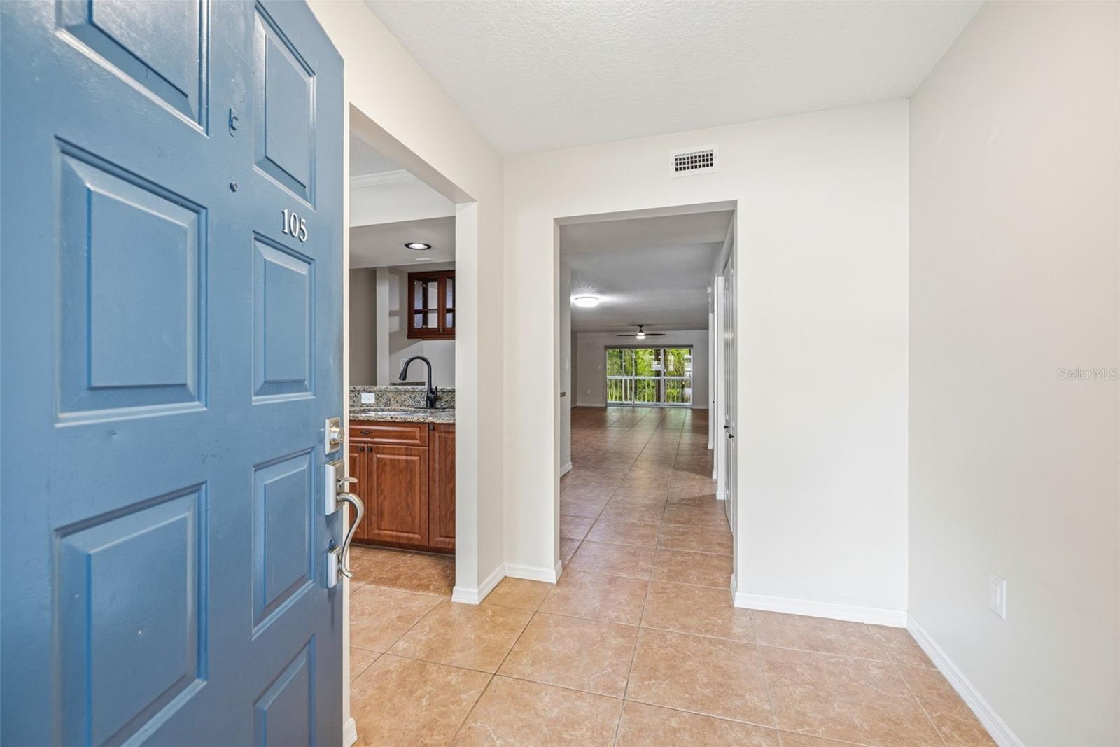 2533 Dolly Bay Dr #105 Property Photo 3