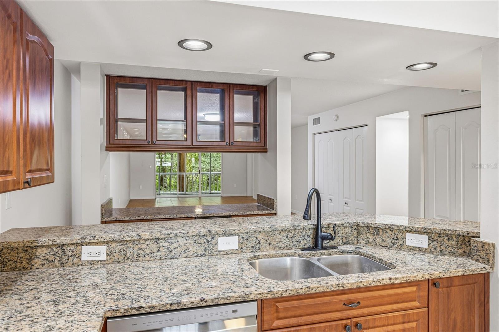 2533 Dolly Bay Dr #105 Property Photo 10