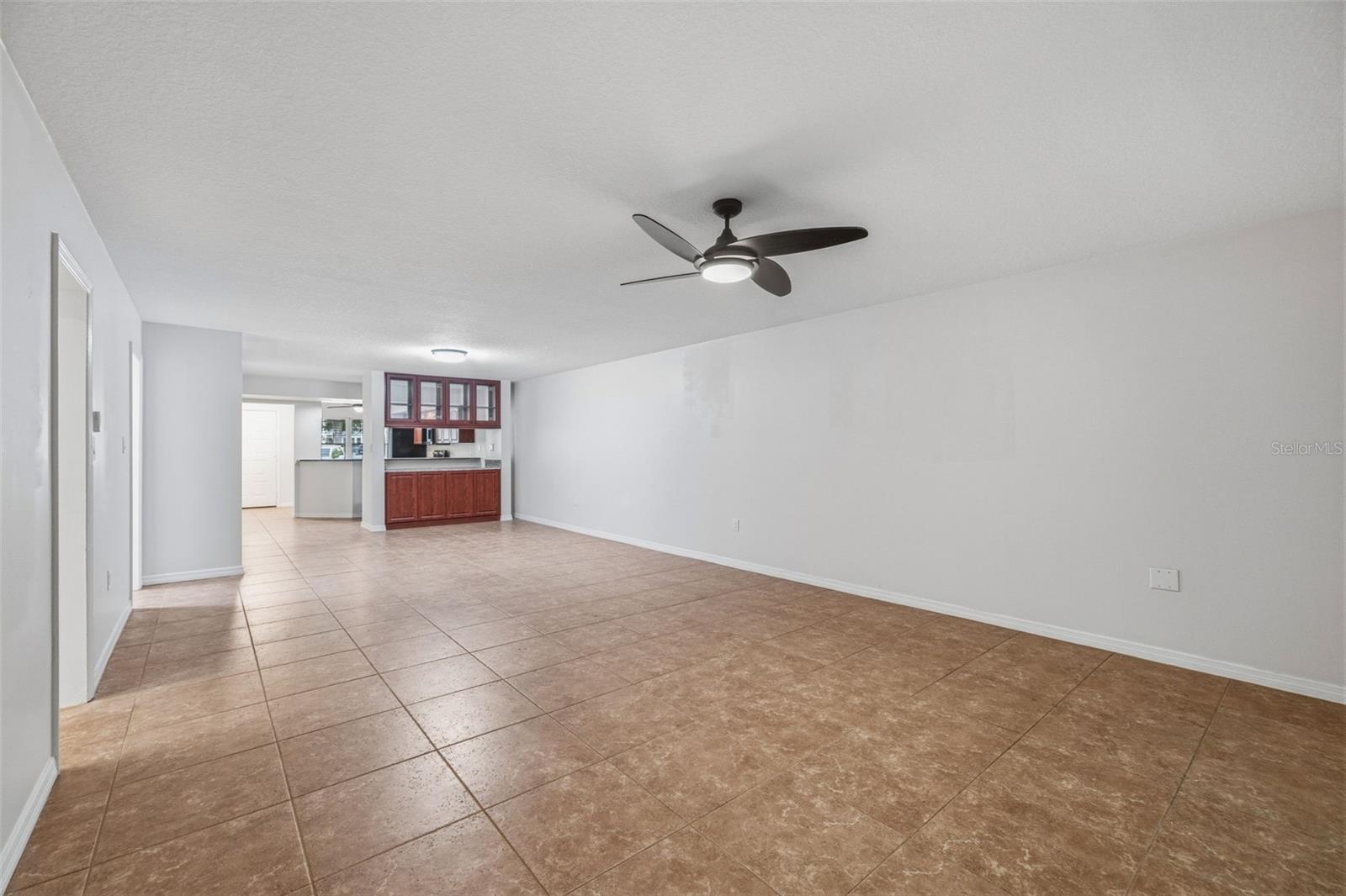 2533 Dolly Bay Dr #105 Property Photo 14