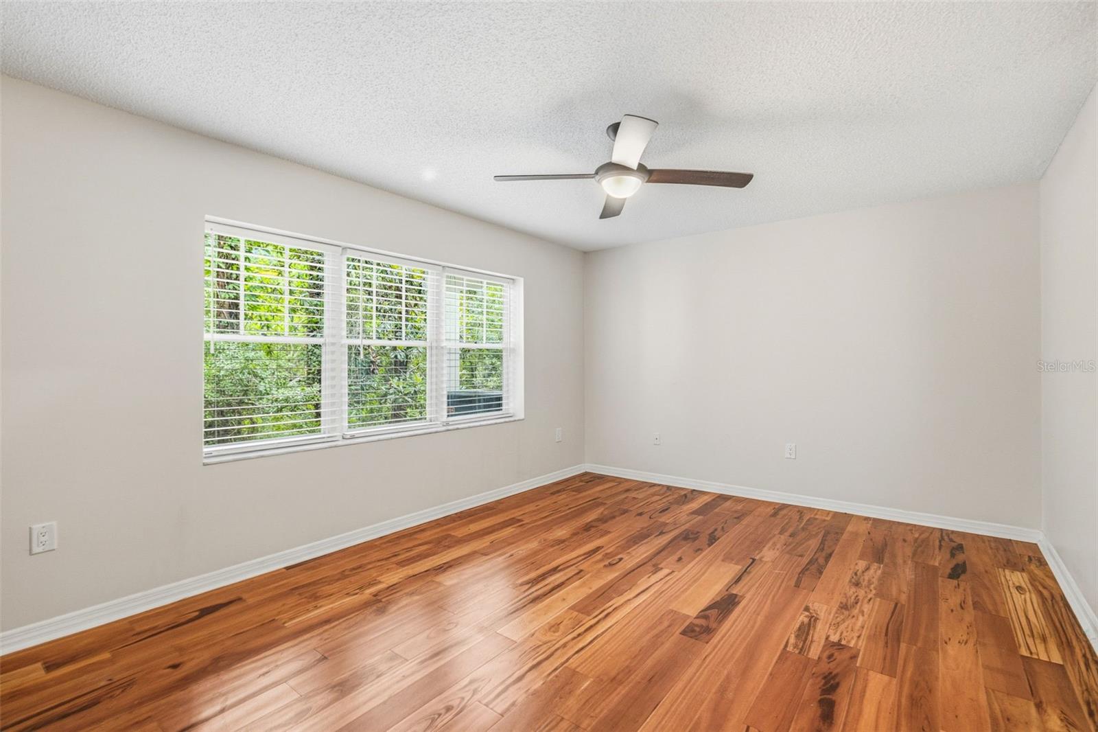 2533 Dolly Bay Dr #105 Property Photo 16