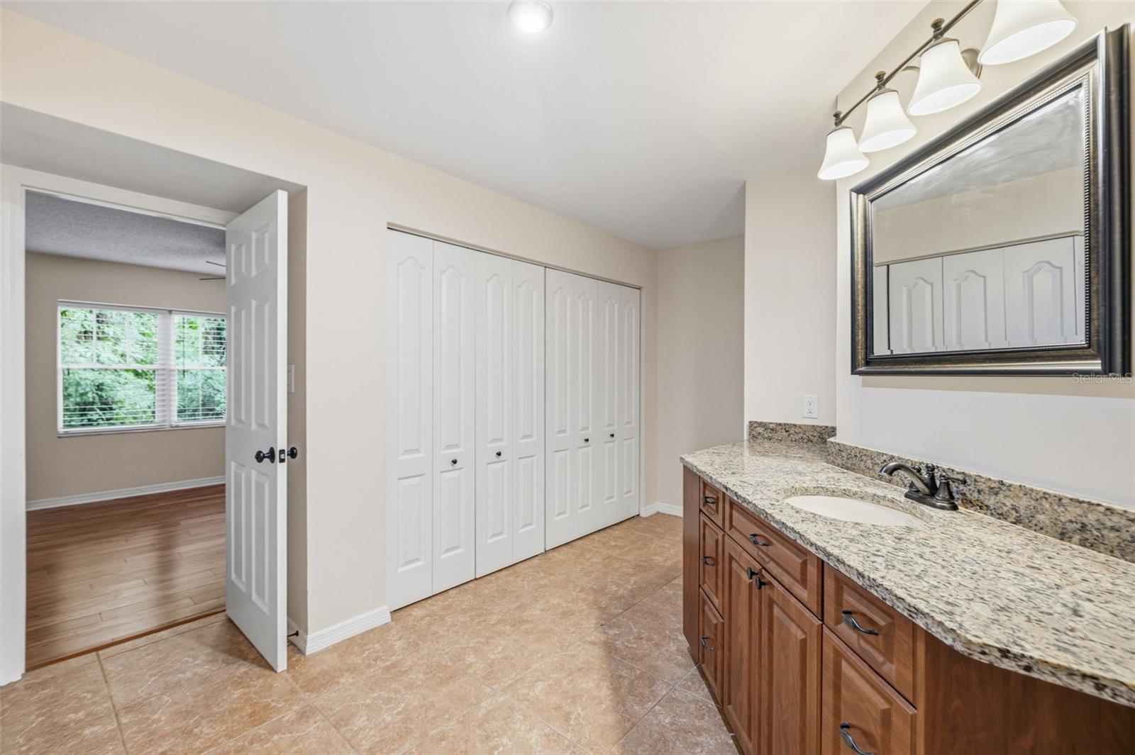 2533 Dolly Bay Dr #105 Property Photo 18