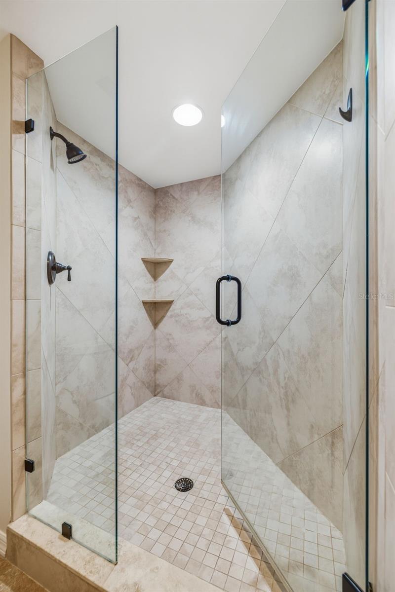 2533 Dolly Bay Dr #105 Property Photo 20