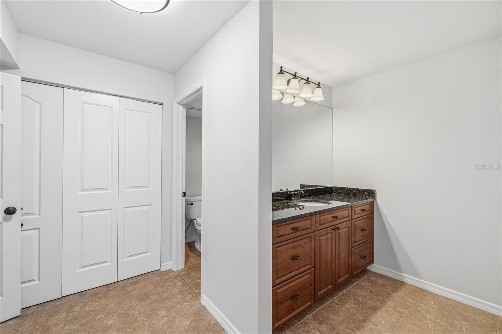 2533 Dolly Bay Dr #105 Property Photo 24