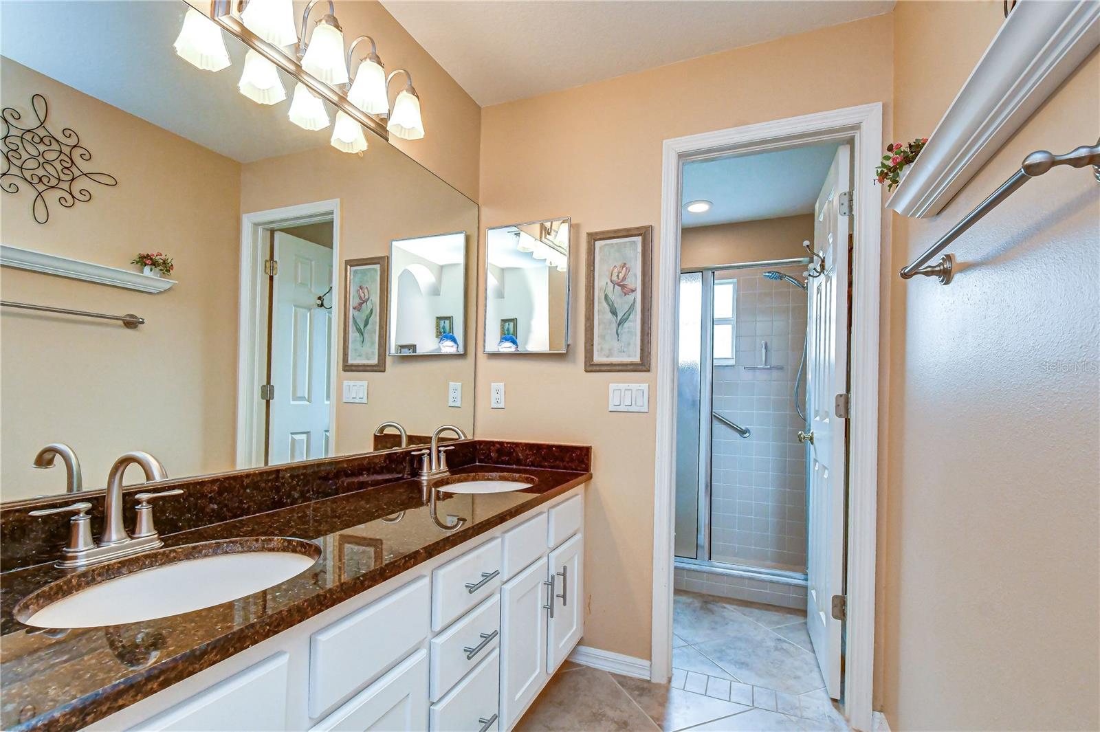 5602 Rockfield Loop Property Photo 16