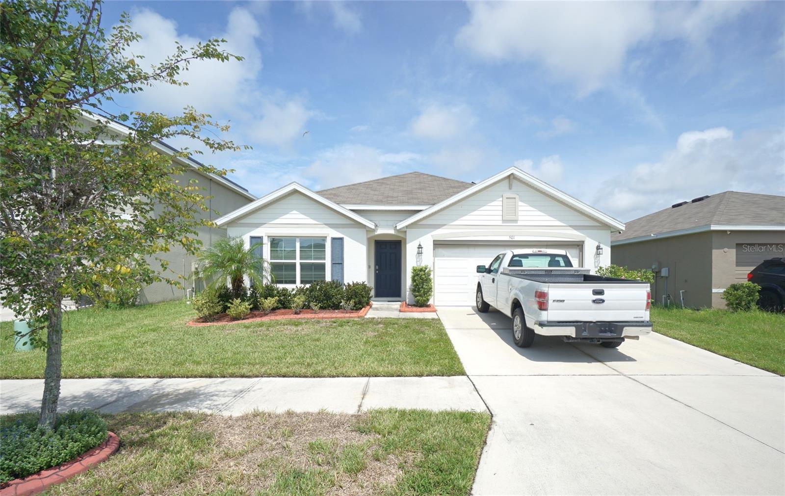 501 CALICO SCALLOP ST Property Photo 1