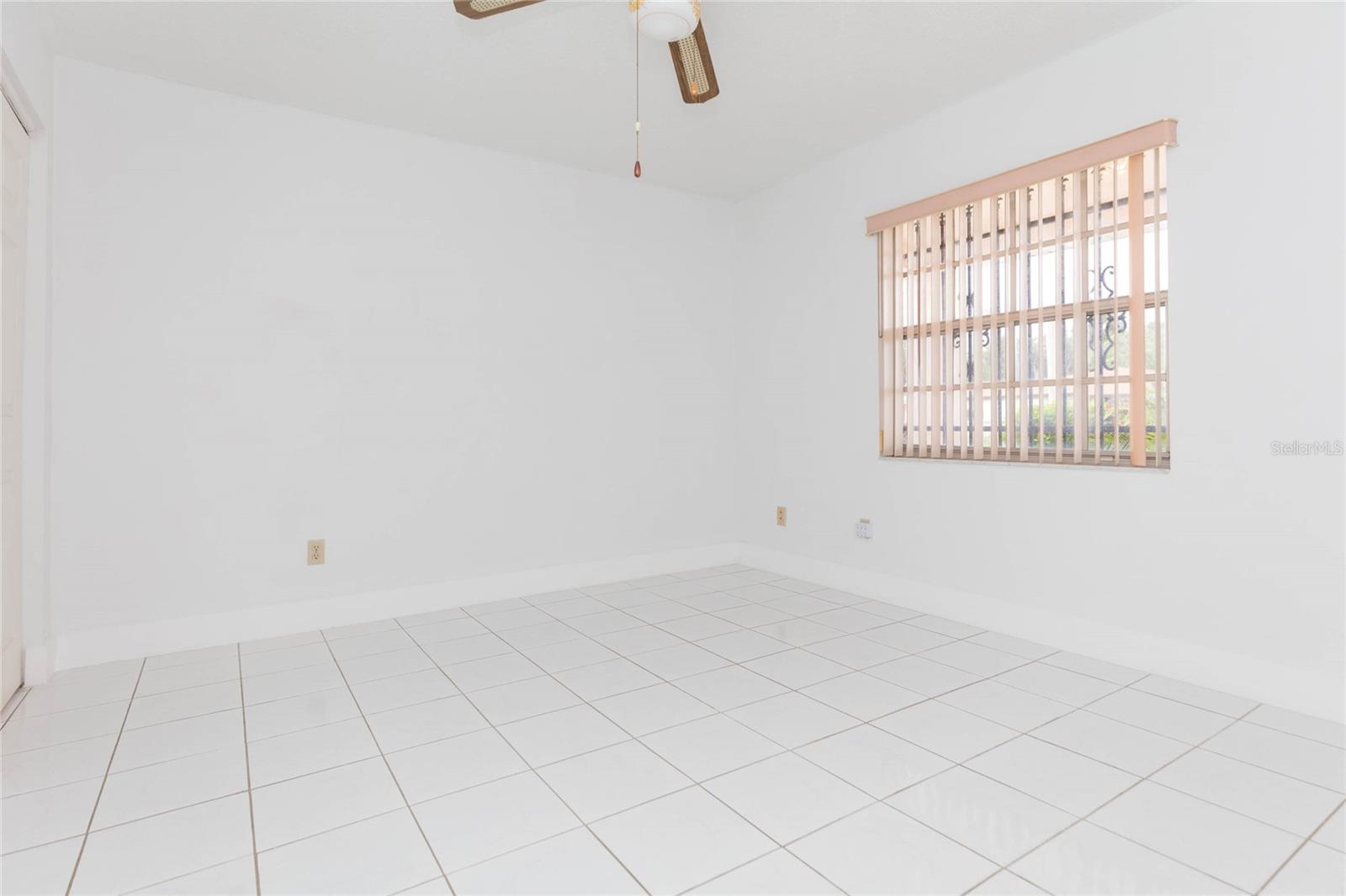 6611 N Clark Ave Property Photo 21