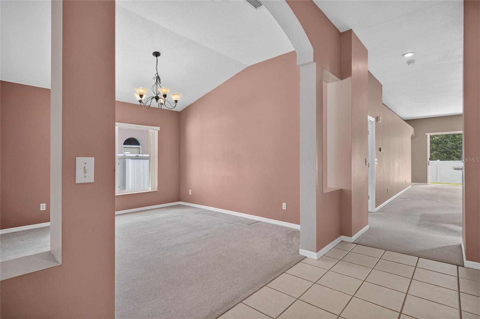 2701 Brookville Dr Property Photo 5