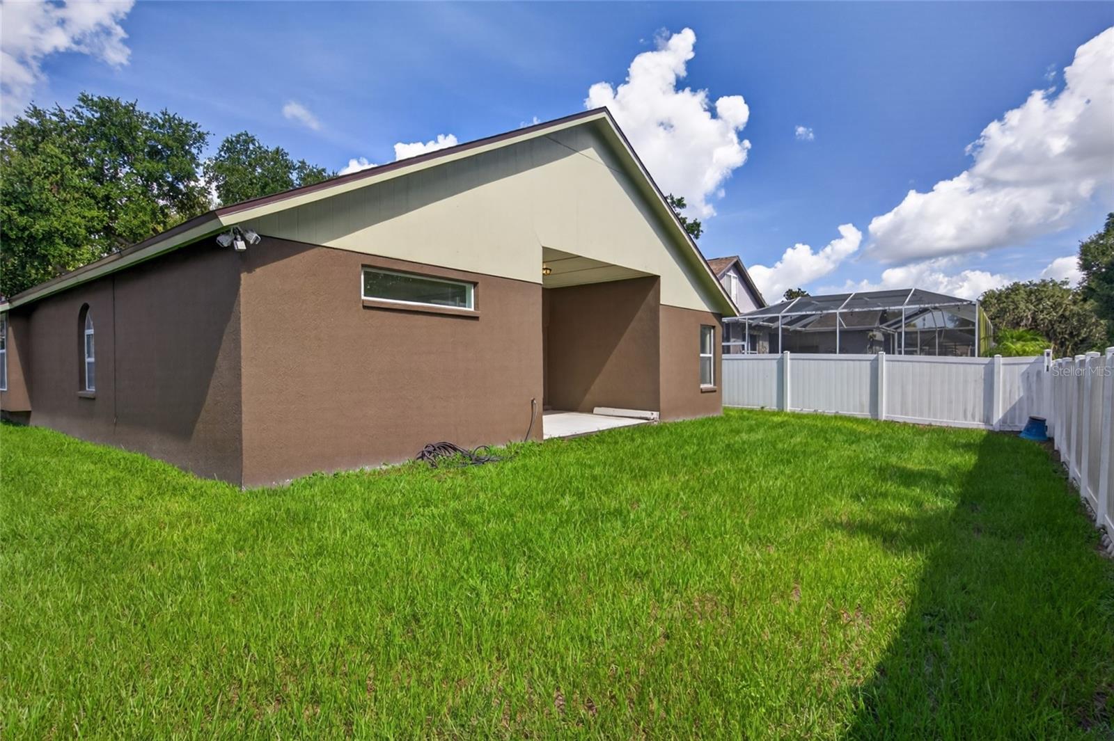 2701 Brookville Dr Property Photo 32
