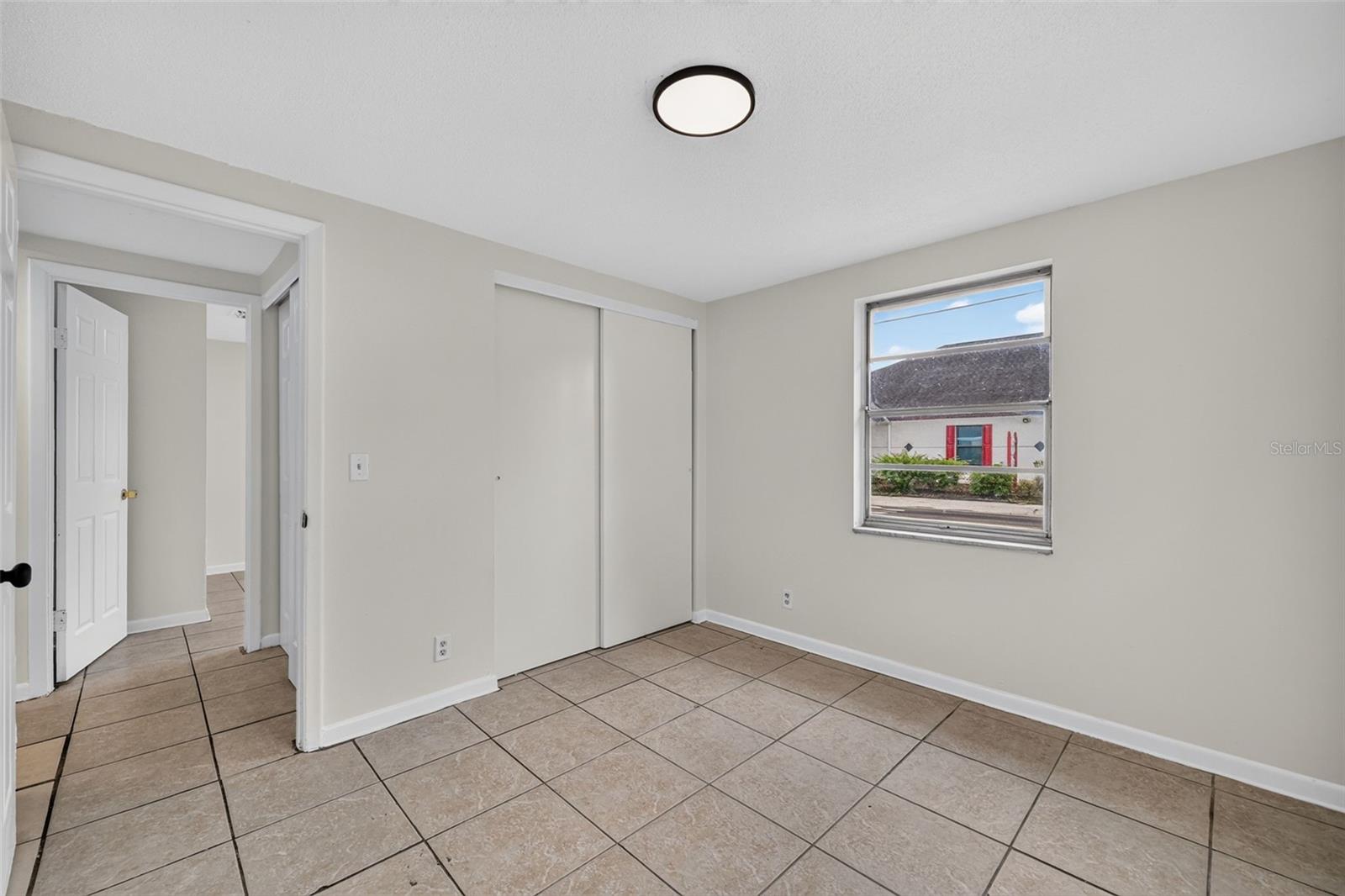 3311 E Chelsea St Property Photo 23