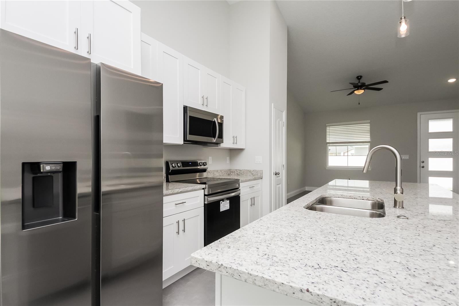 163 Aurelia Ct Property Photo 4