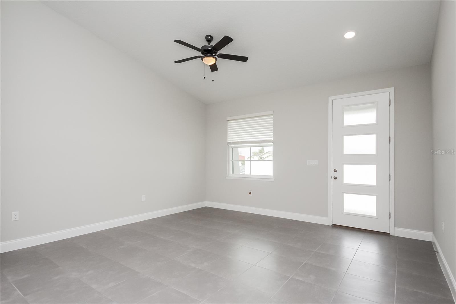 163 Aurelia Ct Property Photo 5