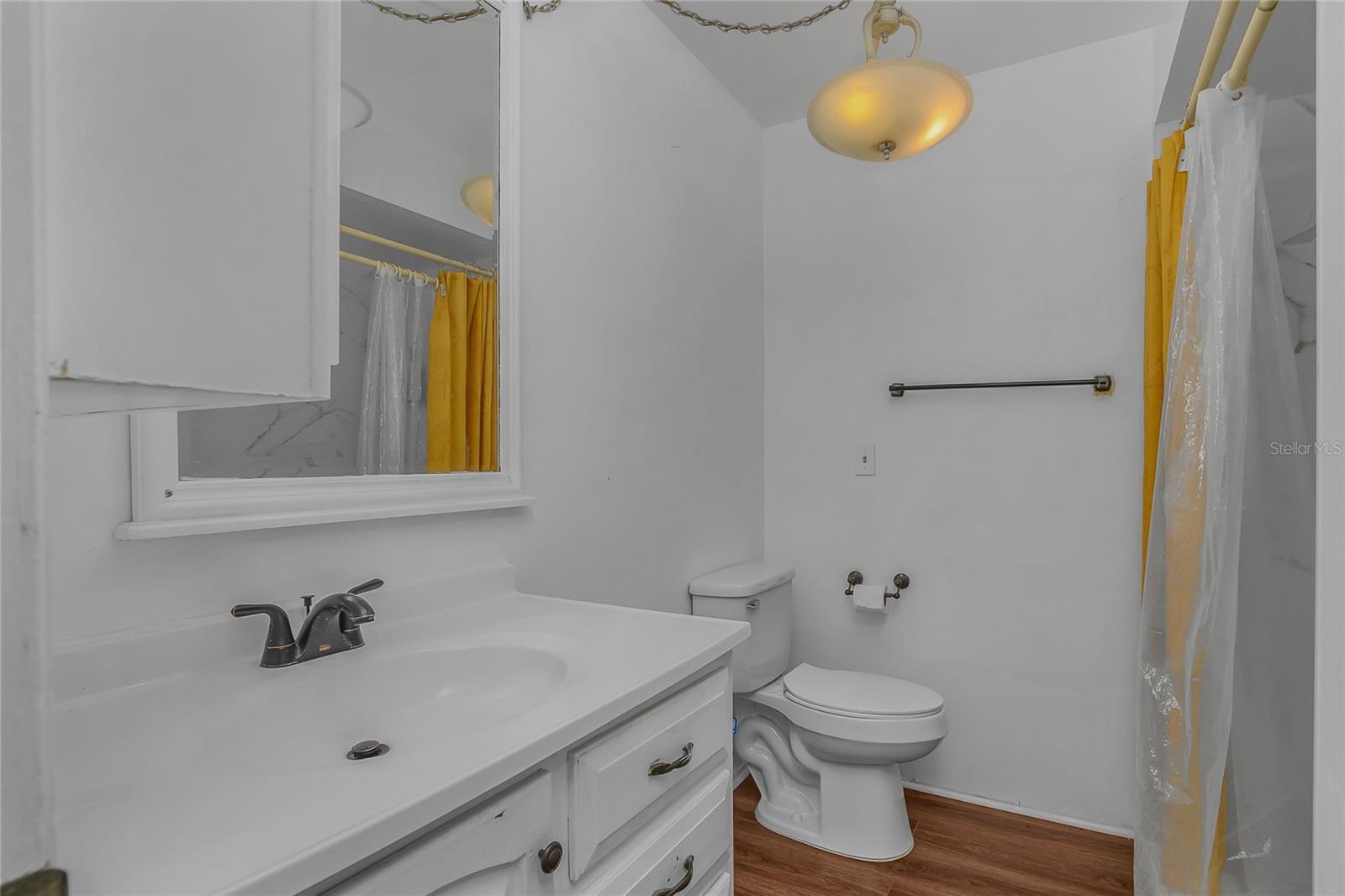 1121 Ne 11th Ter Property Photo 29