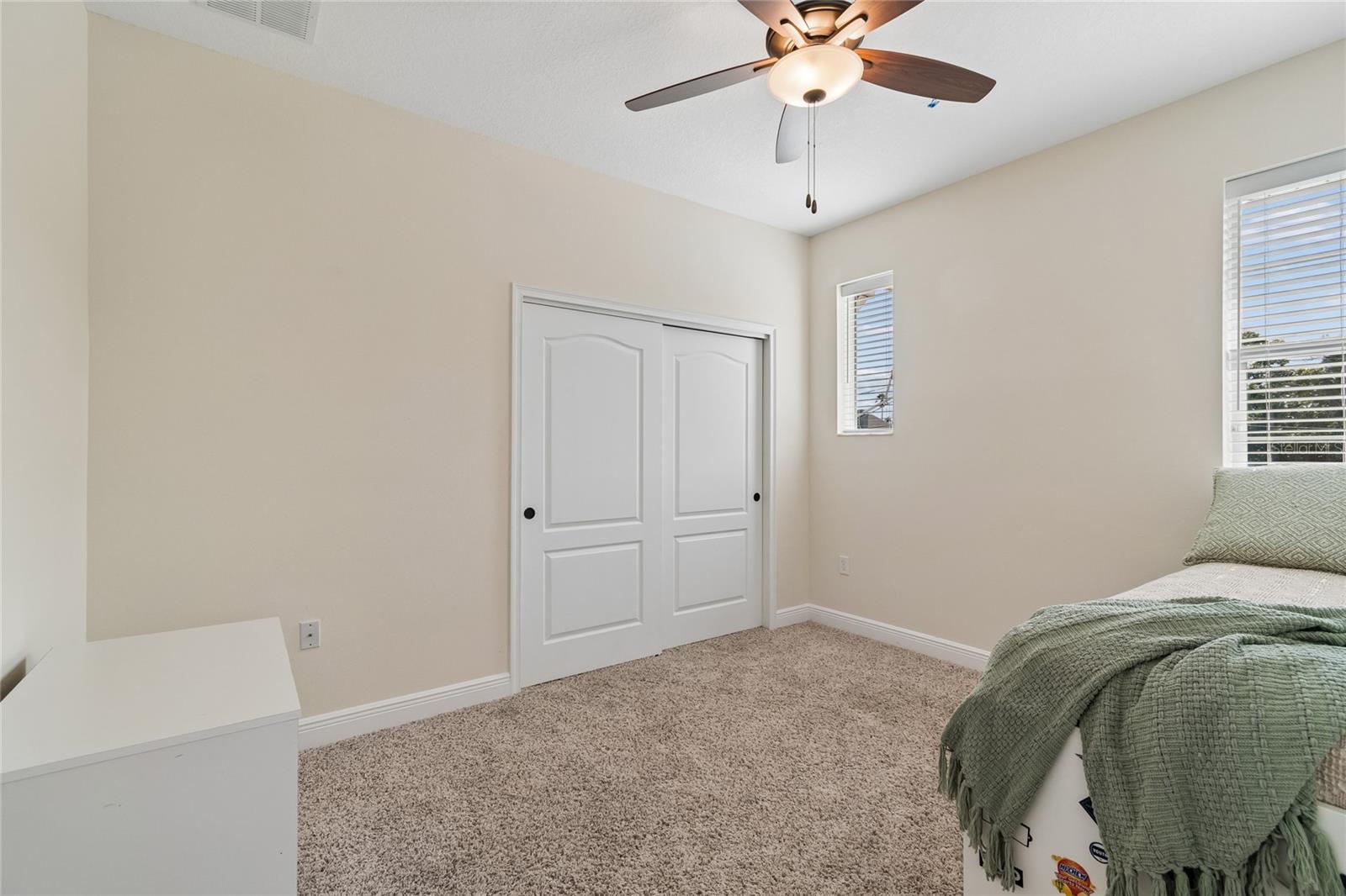 110 S Beverly Ave Property Photo 16
