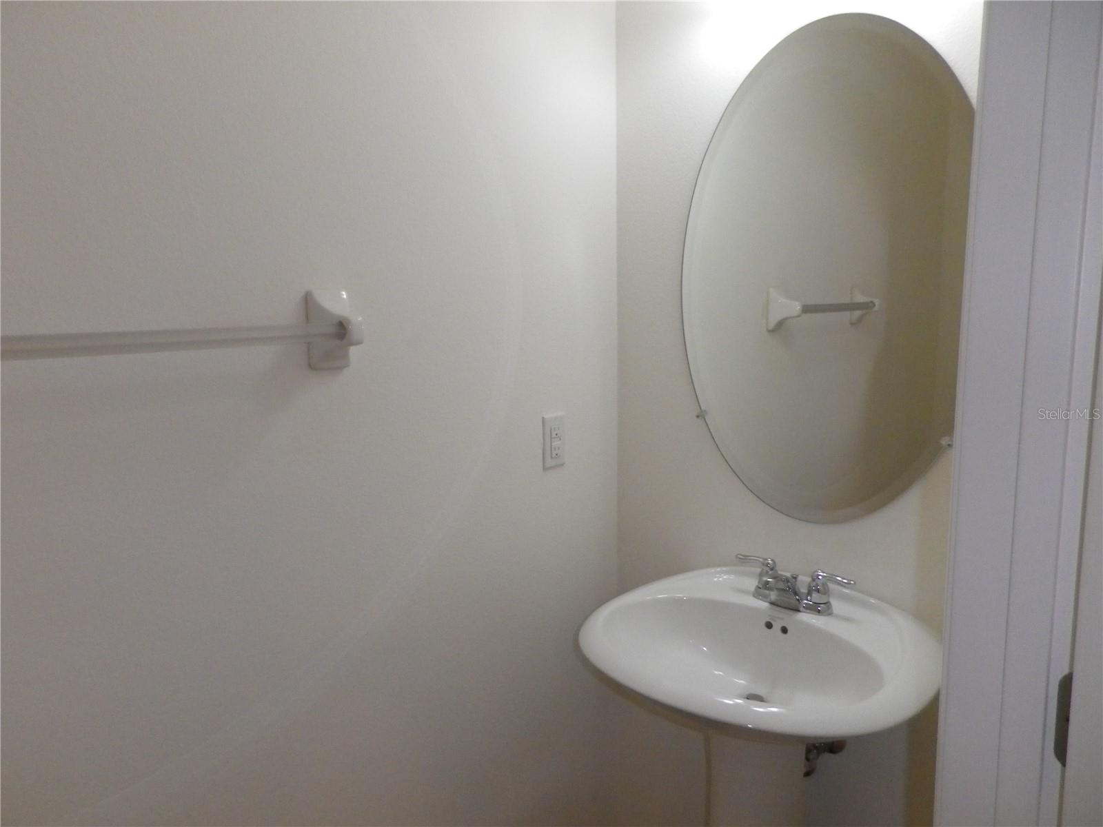 15965 Fishhawk View Dr Property Photo 6
