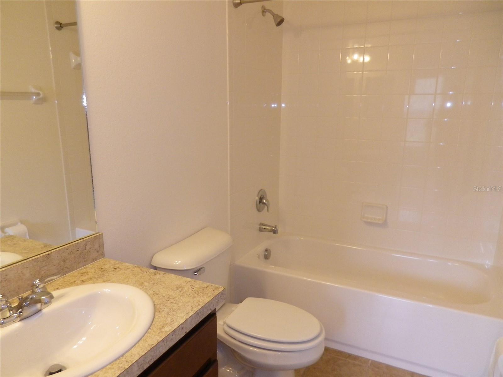 15965 Fishhawk View Dr Property Photo 9