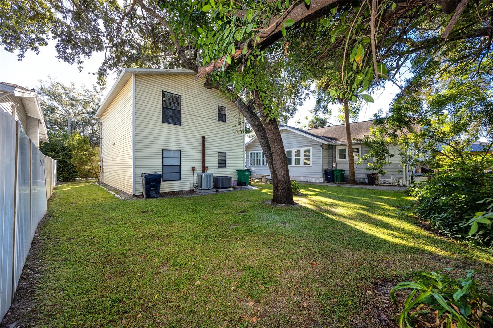 1303 S Moody Ave Property Photo 36